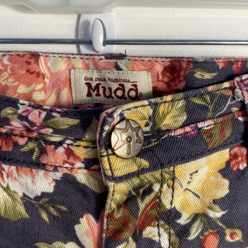Mudd womens medium micro shorts grey floral cotton low rise boho lace whimsygoth - Picture 7 of 12